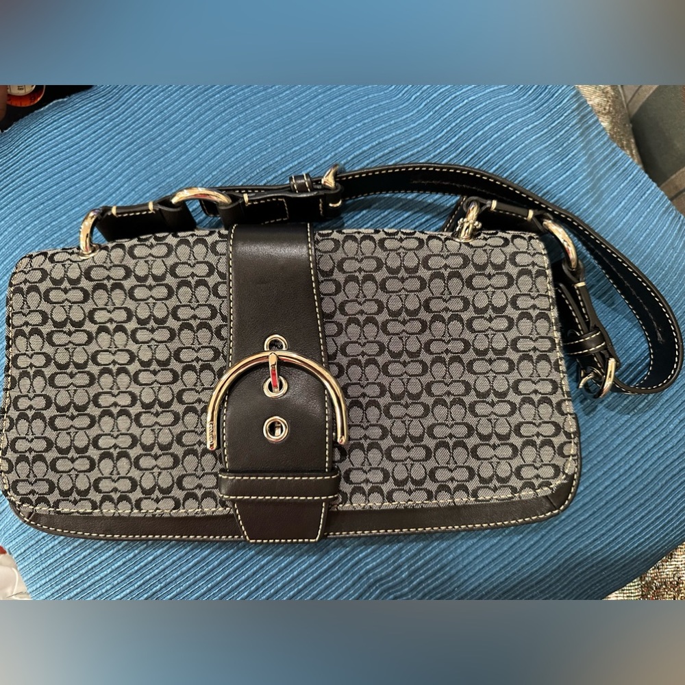 Vintage Canvas & Leather Coach Purse. Excellent condition